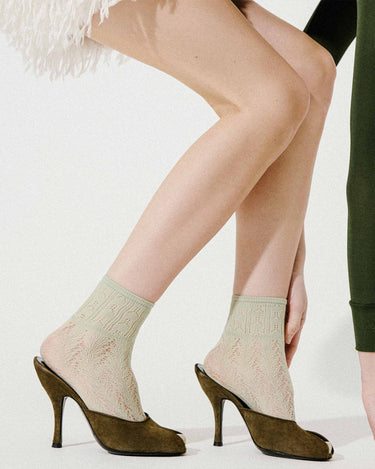 split banner erica crochet socks mint swedish stockings 1